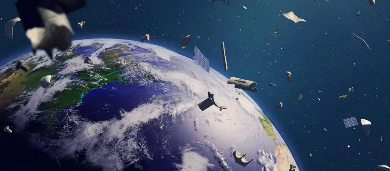 Ρωσικός στρατιωτικός δορυφόρος και κινεζικός πύραυλος ενδέχεται να συγκρουστούν τα ξημερώματα